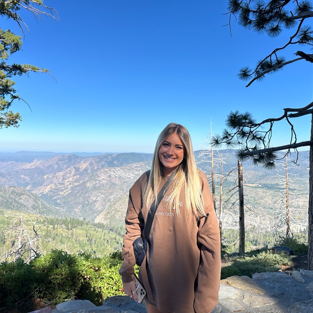 Meet your Posher, Ani